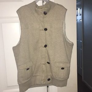 Sleeveless sweater